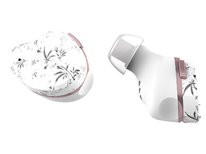 TE-D01i-SW [スノーホワイト]