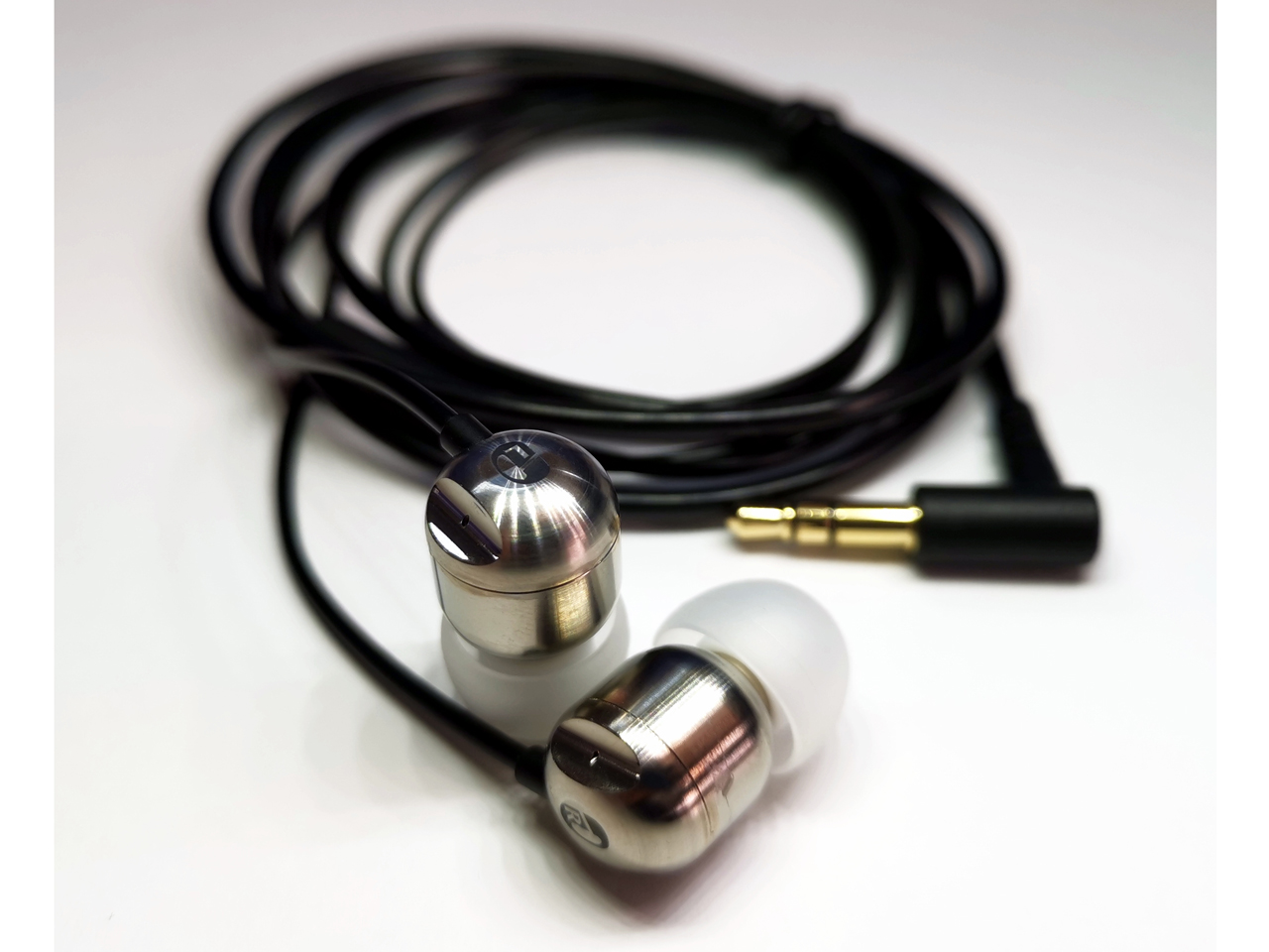 intime 碧 (SORA) Ti3 Edition2 3.5mmプラグ