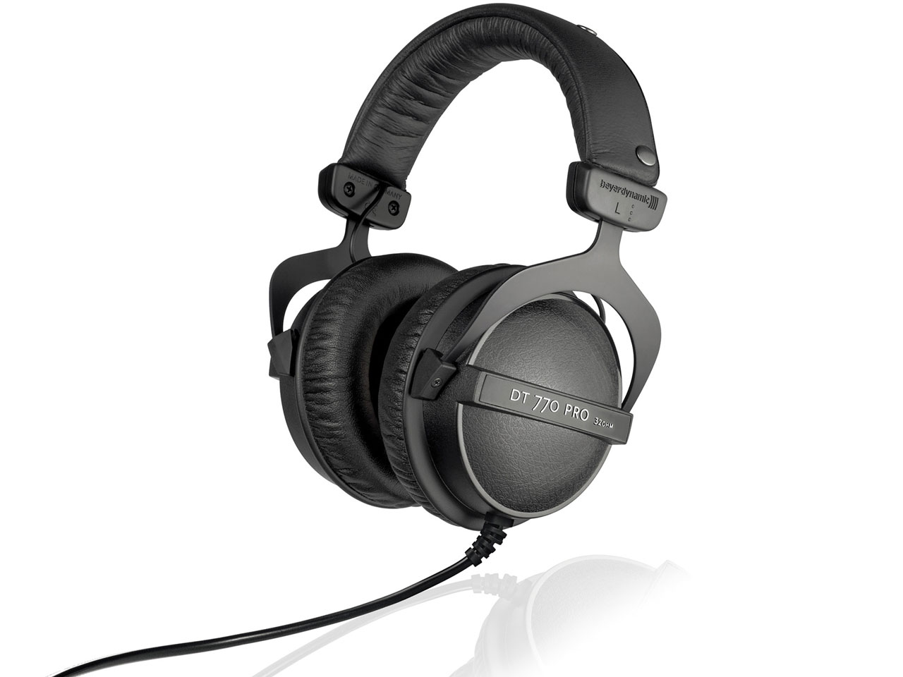 DT 770 PRO 32