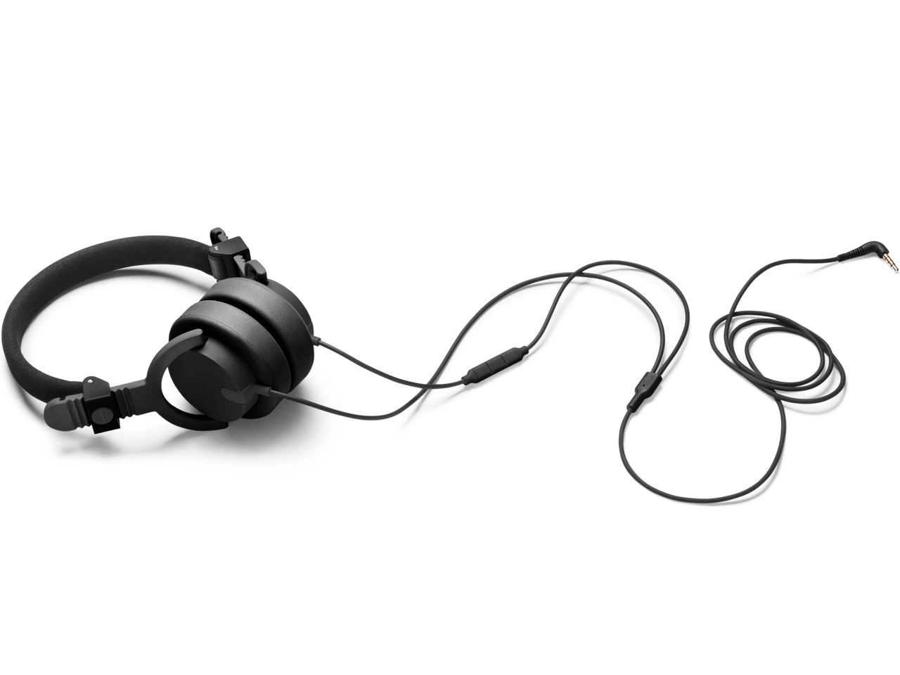 Capital [Midnight Black]