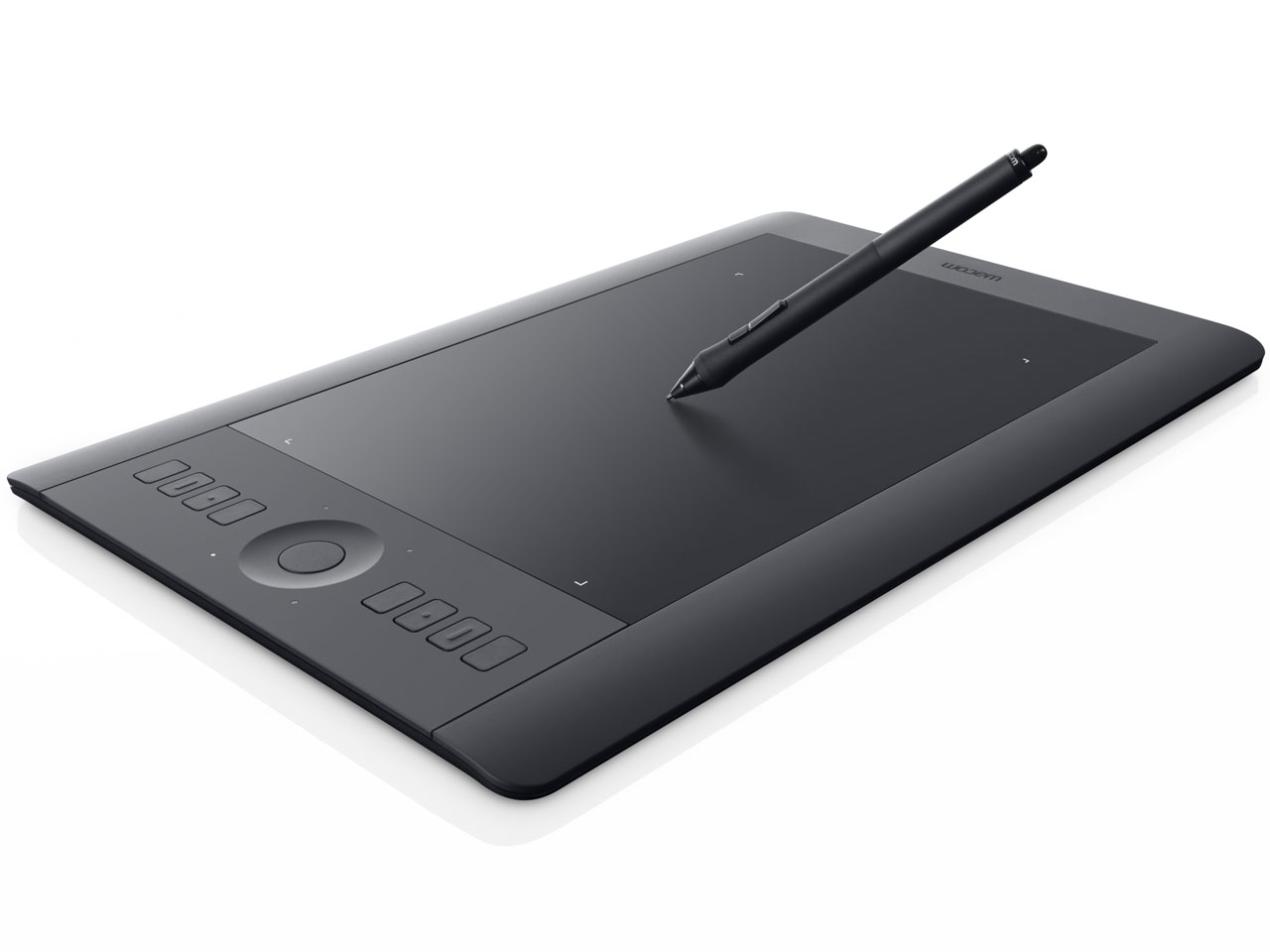 Intuos Pro medium PTH-651/K0 [ブラック]