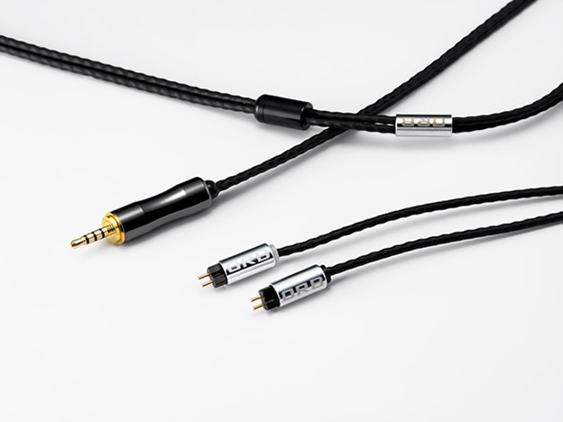 Clear force Ultimate Custom IEM 2pin 2.5φ マイクロミニプラグ(4極)⇔専用端子 [1.2m]